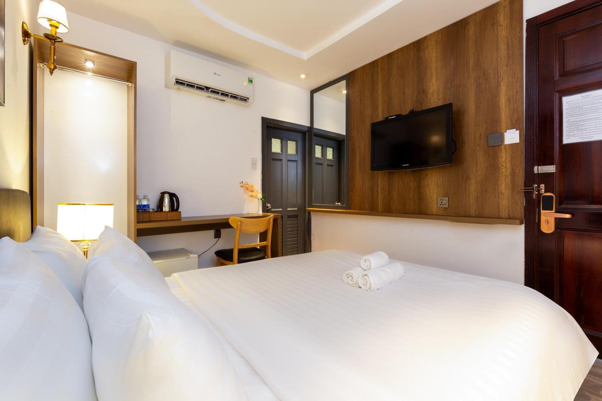 The Grand Apec Hotel & Spa Hô Chi Minh-Ville Extérieur photo